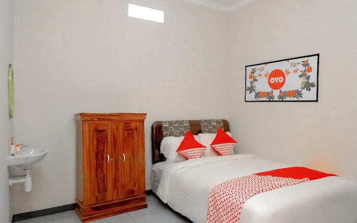 OYO 605 Queen Homestay