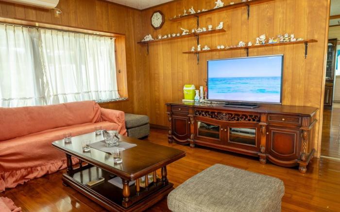 Honda Inn Yunjia House to Feel the Okinawa Breeze | Barbecue & Churaumi Aquarium