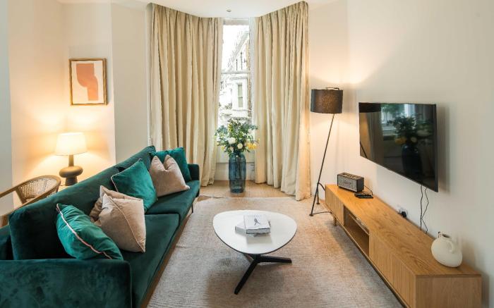Earl’s Court-south Kensington-central -Harrods 
