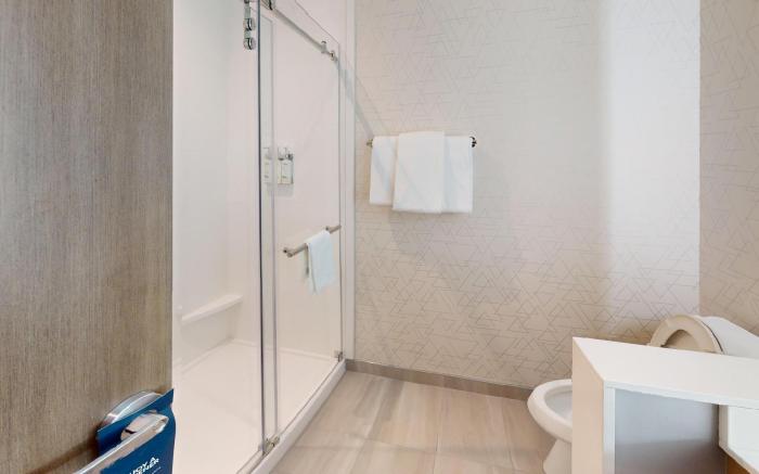 Holiday Inn Express And Suites Chicago Schaumburg By IHG