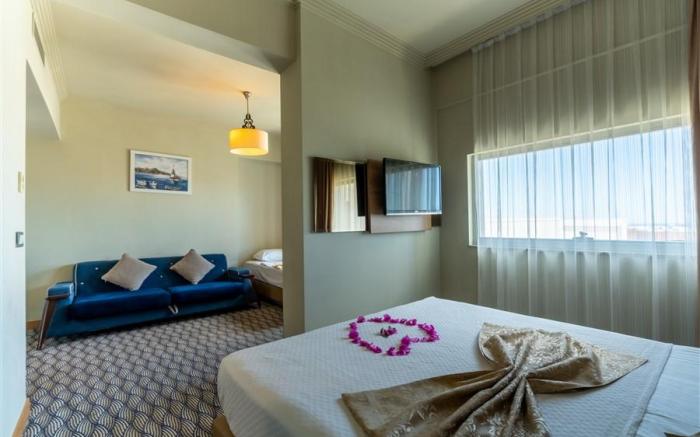 City Live Hotel
