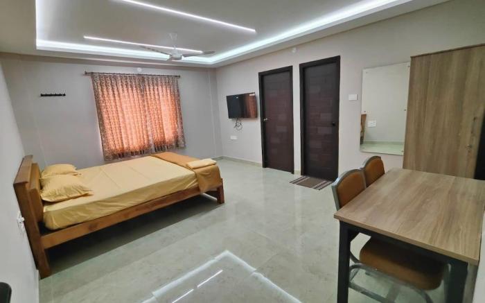Sri Abirami Mahal - Room