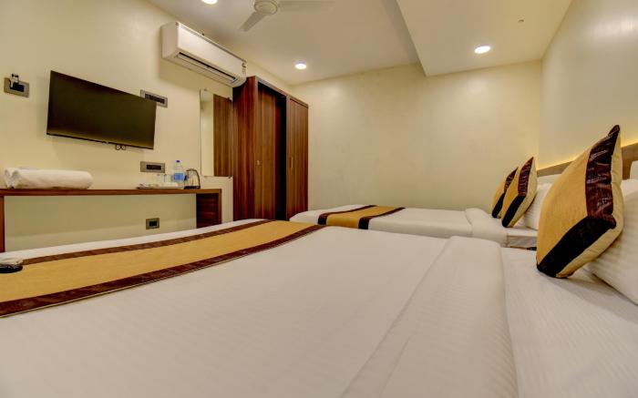 Hotel Majestic Crest Sakinaka