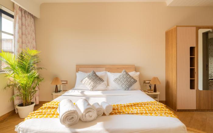 ELIVAAS Kamerios Maris 1BHK Apartment with Jacuzzi
