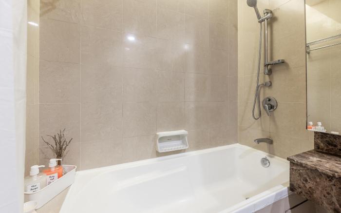 Resort Suites 6pax 2min to Sunway Lagoon&Pyramid