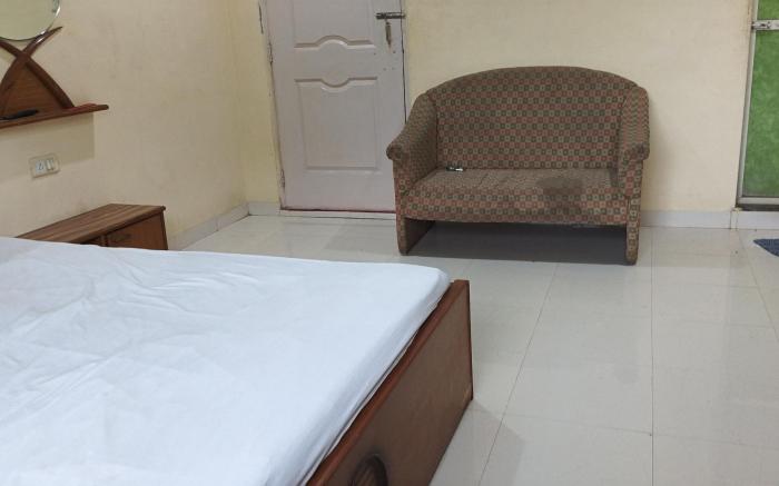 Green hills resort