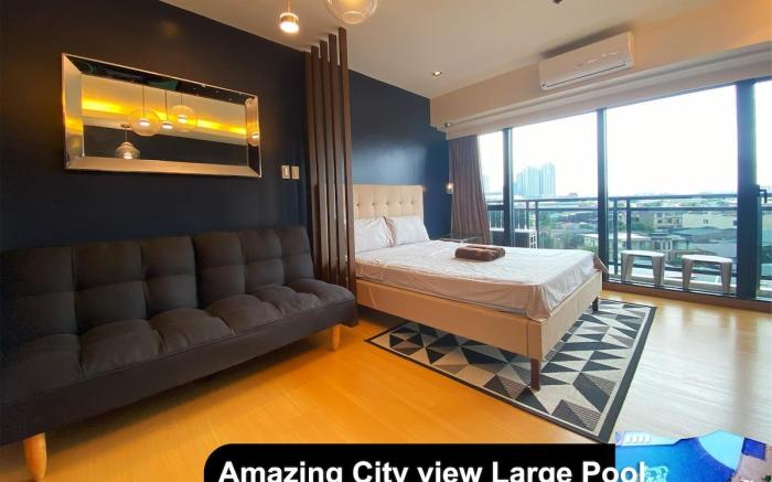 Amazing Knightsbridge Next-Diamond Makati 0612