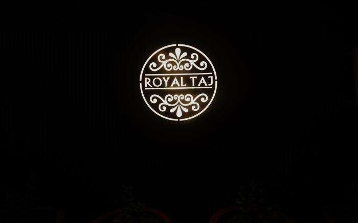 Royal Taj Twin Palace