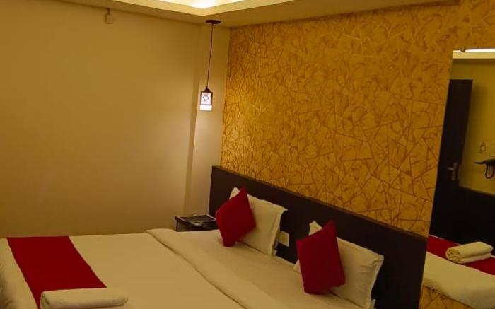 Hotel Diamond Residency