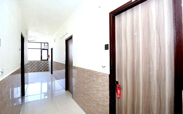Hotel ashoka's rooms bar and banquet hall amritsar
