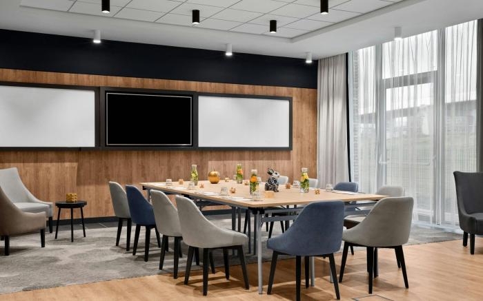 Renaissance Amsterdam Schiphol Airport Hotel