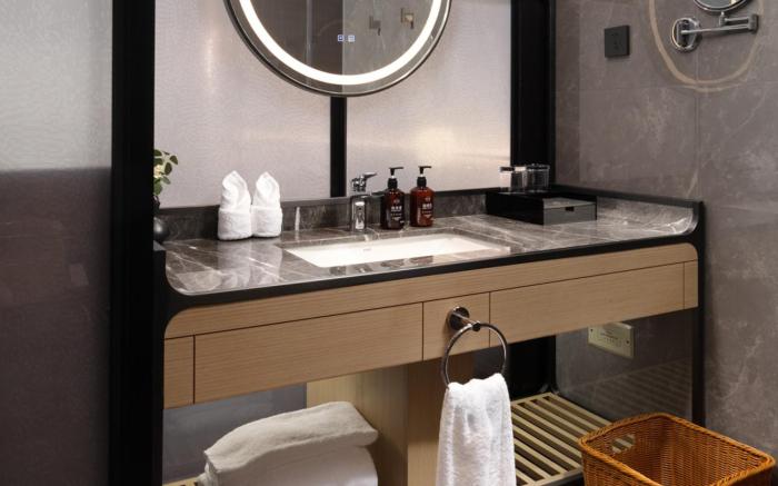 Tongxiang Jinyue Kaiyuan Mingting Hotel