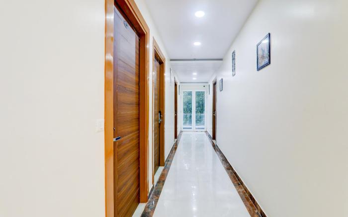 Super Townhouse Sector 4 Gomti Nagar Vistar