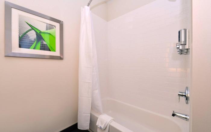 Four Points by Sheraton Mount Prospect O’Hare