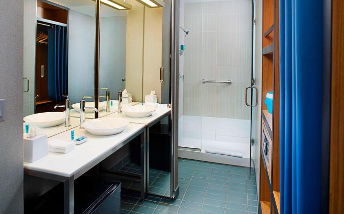 Aloft Philadelphia Airport