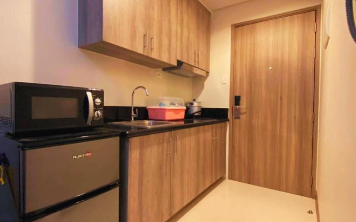 2 BR Unit Near PICC
