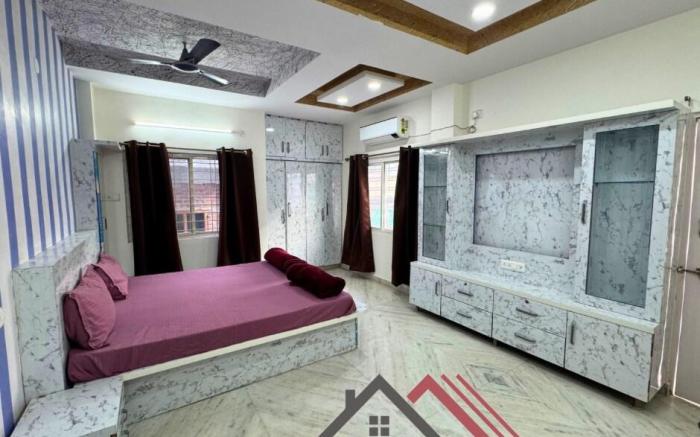 Luxurious 3BHK Penthouse in Tolichowki (by SH)
