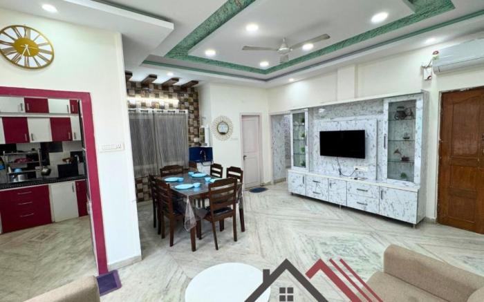 Luxurious 3BHK Penthouse in Tolichowki (by SH)