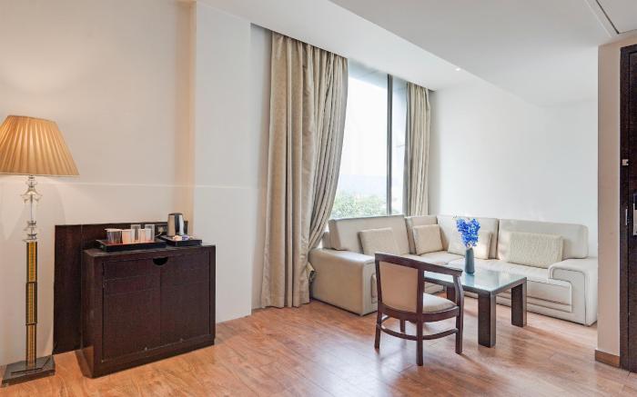 Townhouse Oak Agra Near Sultanganj Puliya formerly BB Grand
