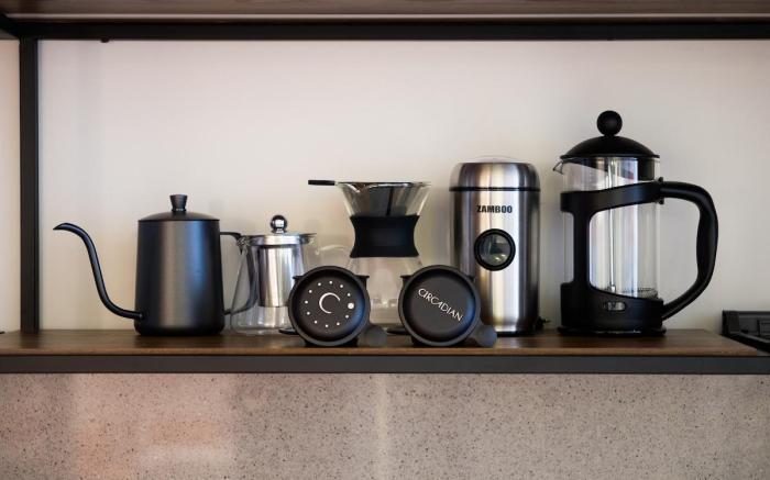 The Urban Resort:Modernist Studio 1B by Circadian