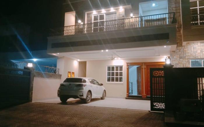 SKM Lodges