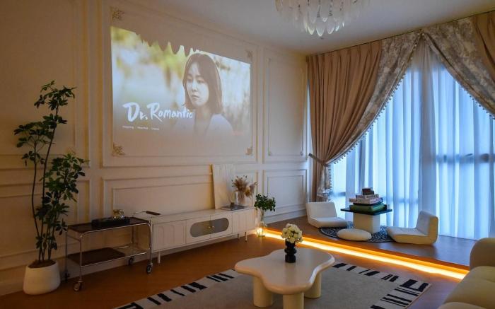 【Bathtub】d'French Stylish Suite @ Southkey | 9Pax