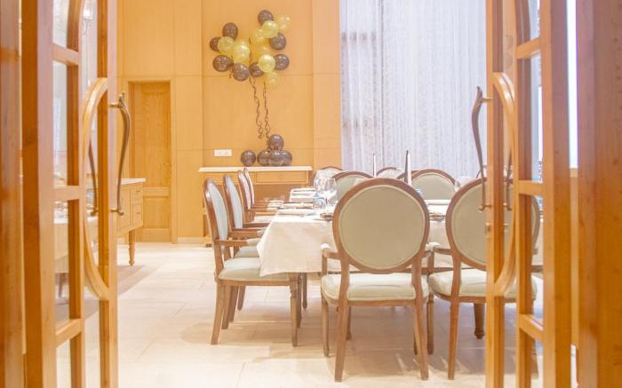 LUXURY SUITES BY EDEN WELLNESS & HOSPITALITY