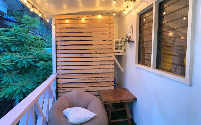 HANA Transient House
