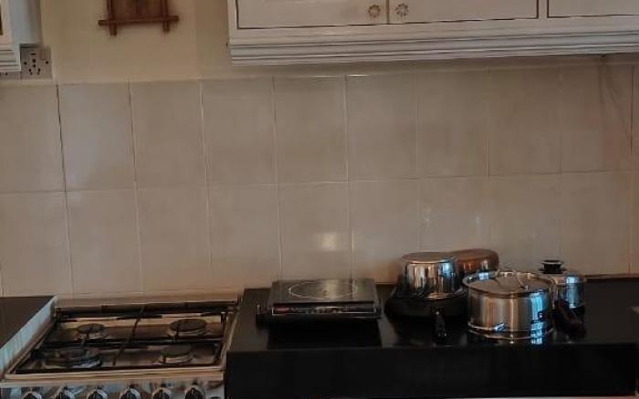 RoomzAway2116: Pool,Kitchen,Wi-Fi,No Restrictions