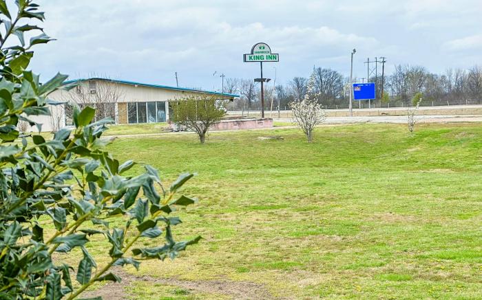 Shamrock Kings Inn By OYO Marked Tree I-555