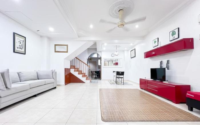 Homestay Taman U12, Shah Alam - Smarthome