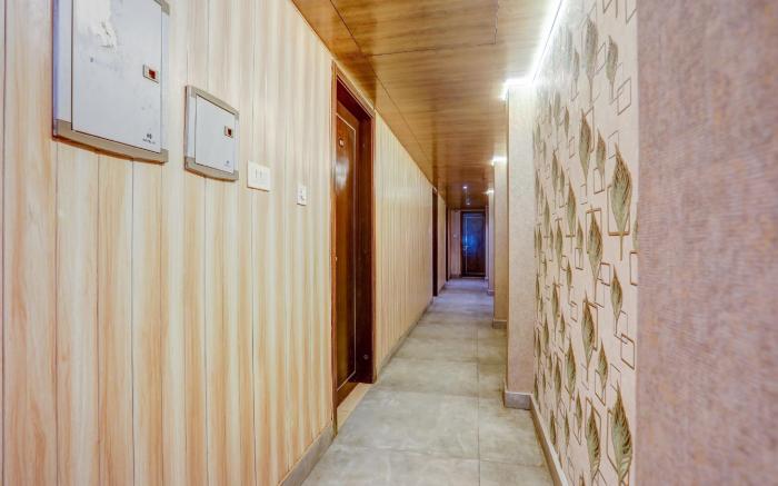 Super Hotel O Vivekanand Marg