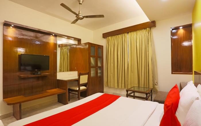 OYO 625 Svaruchi Inn