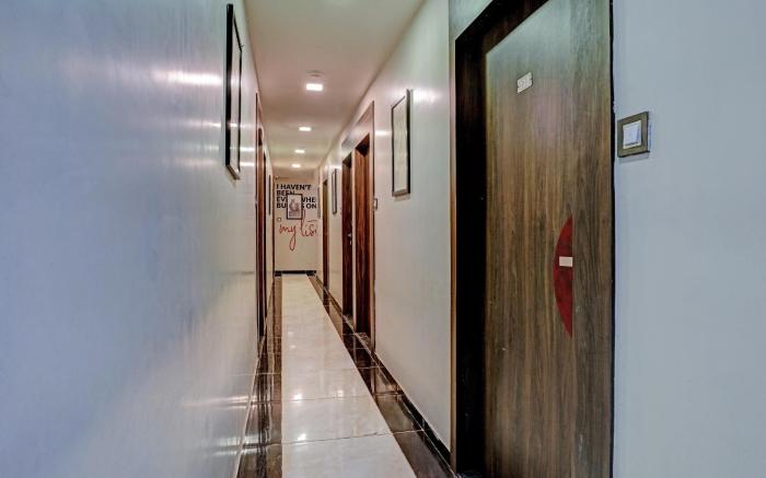 Hotel O Blue Inn Residence Near R City Mall