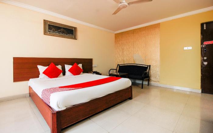 Hotel O Priya Residency