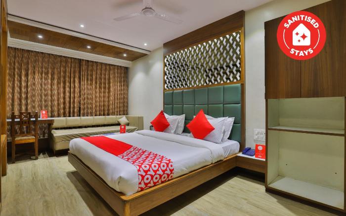 OYO 1389 Hotel Relax Inn