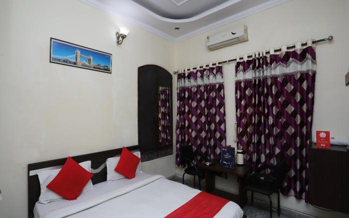 OYO 2360 Hotel Raviz Inn