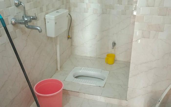 Vrindavan sector 17 Lucknow nearPgi& Medanta