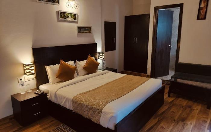 Peral suites at Omex Enternity