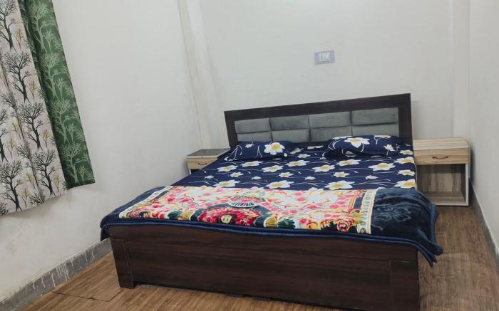 AG Home stay 