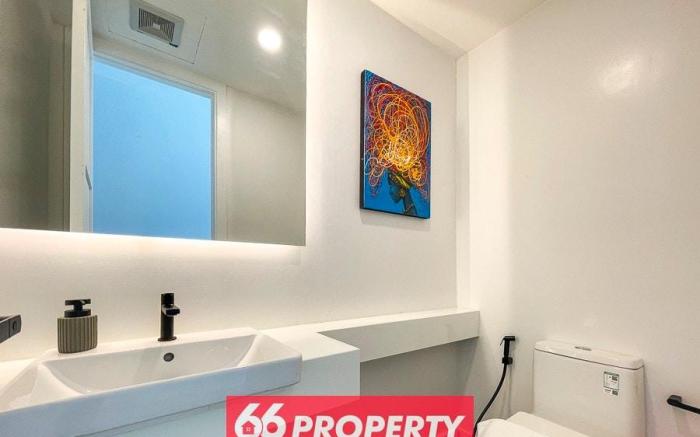 Luxury Pool Villa HUGE Garden w/ Kids Playground