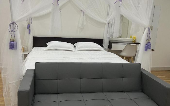 Romantic room