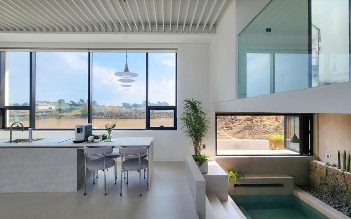 Window Lounge_poolvilla