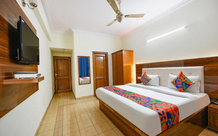 FabHotel Joy 35