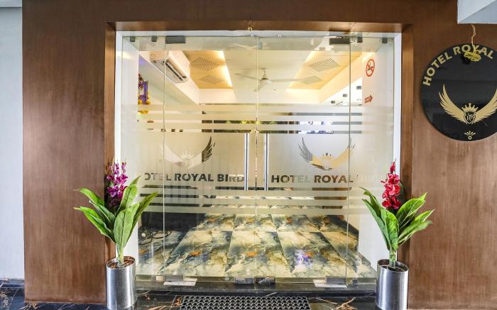 FabHotel Royal Bird