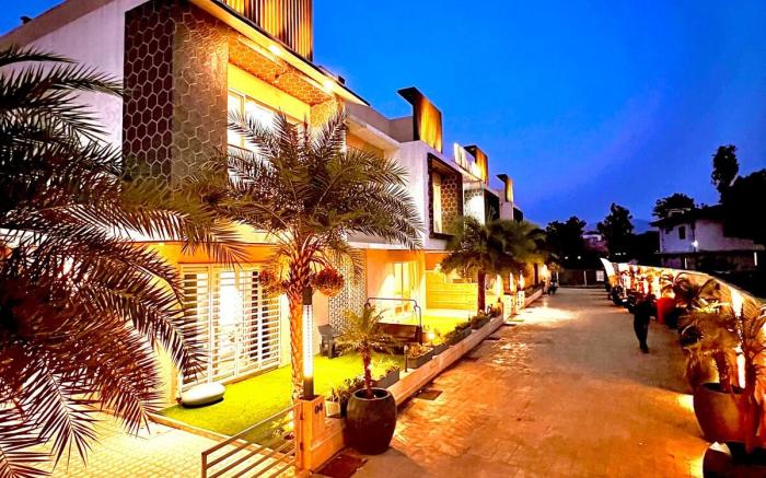 Touchwood 4BHK with Pvt Pool by Stellar Stays