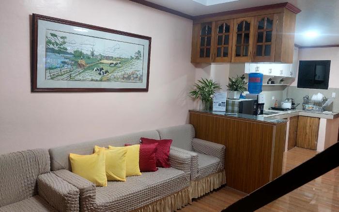 Balancia Guest House @ 3rd flr., Parisas, Camp 7