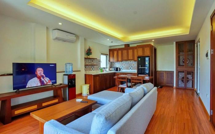 An apartment in West Lake
