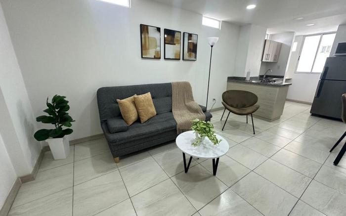 LQ705-Lindo Apartamento en Av bolivar Oro negro