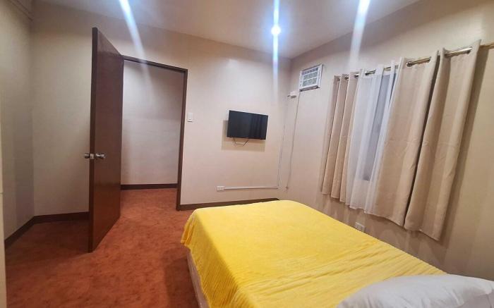 Studio2 Transient Apartment Walking Distance SPMC